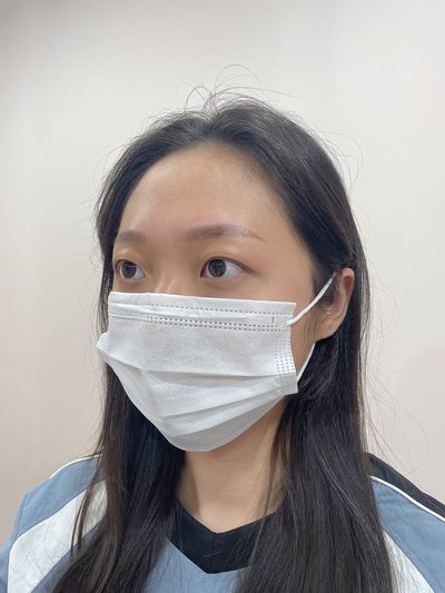 女性の眉 · ヘアストローク 施術後