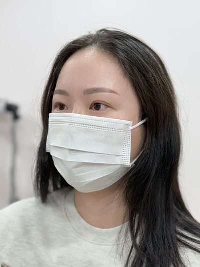 女性の眉 · 自然眉 施術後