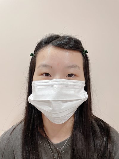女性の眉 · 自然眉 施術前